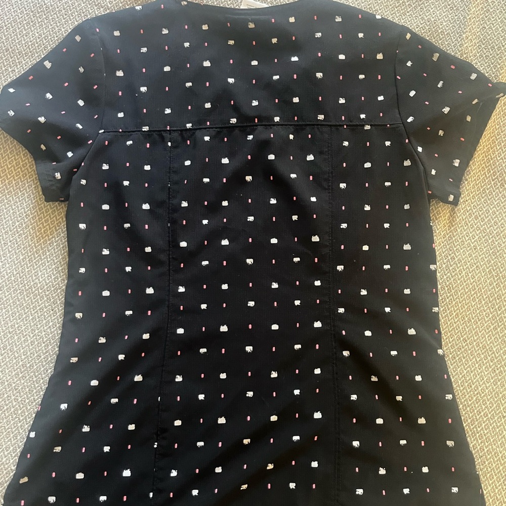 HeartSoul Scrub Top - Picture 6 of 6